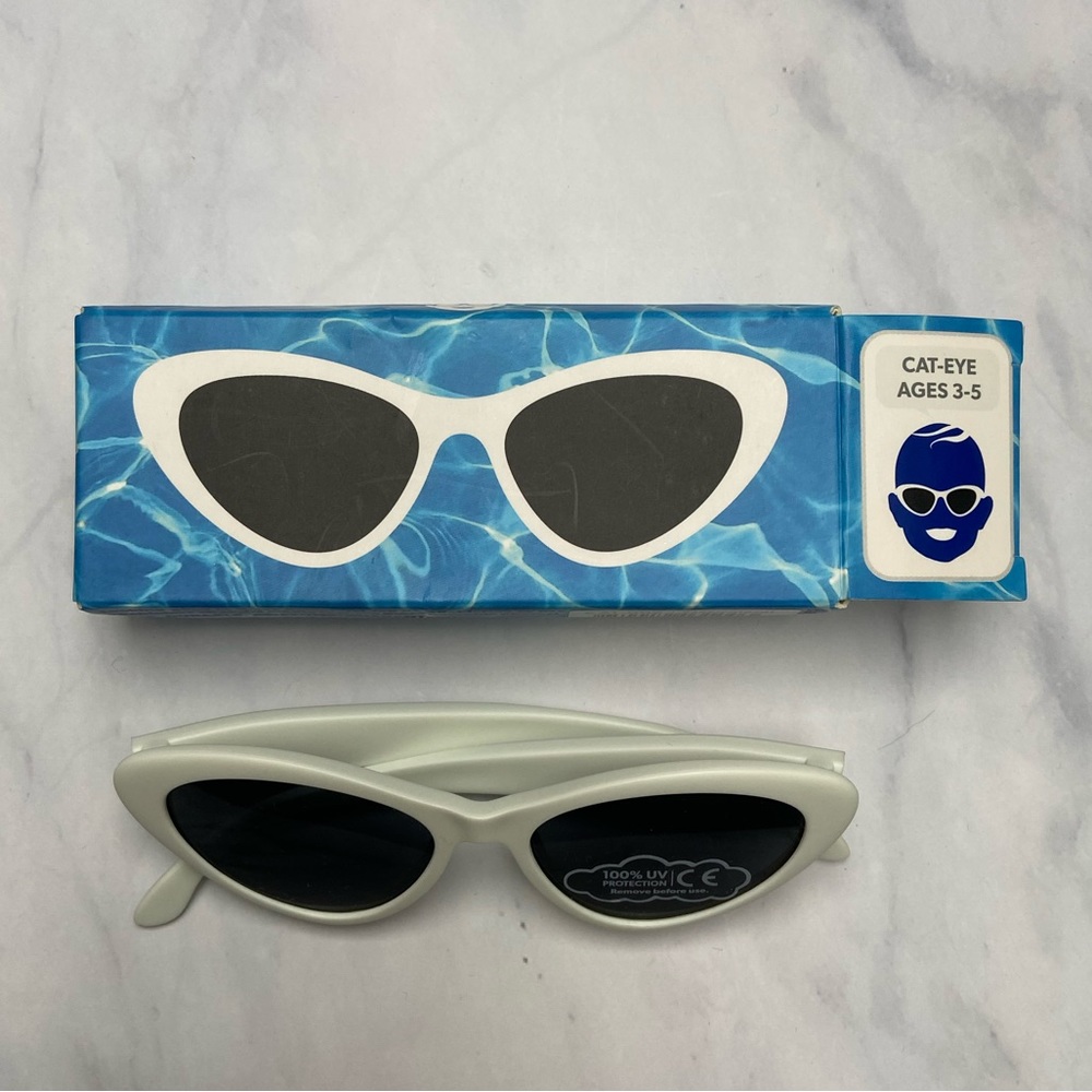 BNWT Babiators Wicked White Cat-Eye Sunglasses